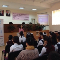 Bakı şəhəri Sabunçu rayonu, Bakıxanov qəsəbəsində yerləşən 252 nömrəli məktəbdə keçirilən maarifləndirmə kompaniyası